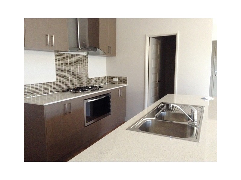 14 Teasel Way, Banksia Grove WA 6031