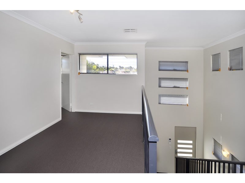 76D Arkana Road, Westminster WA 6061