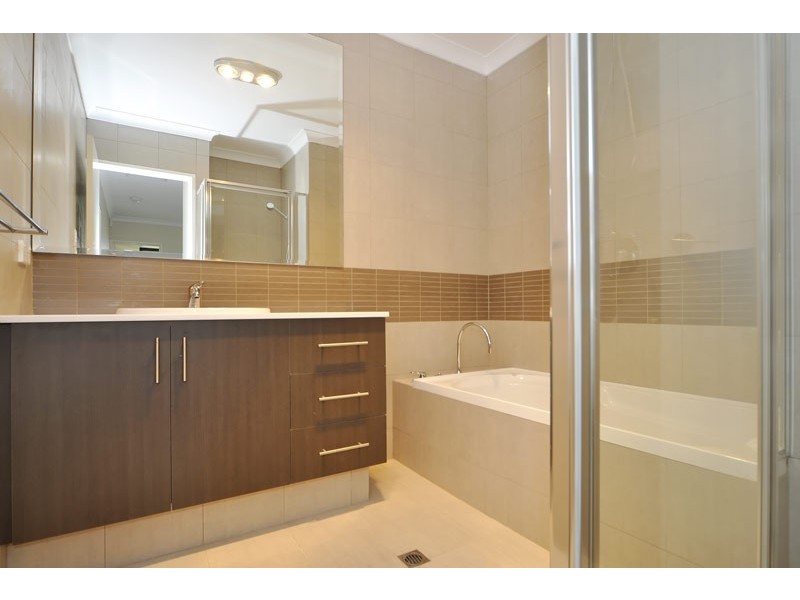 76D Arkana Road, Westminster WA 6061