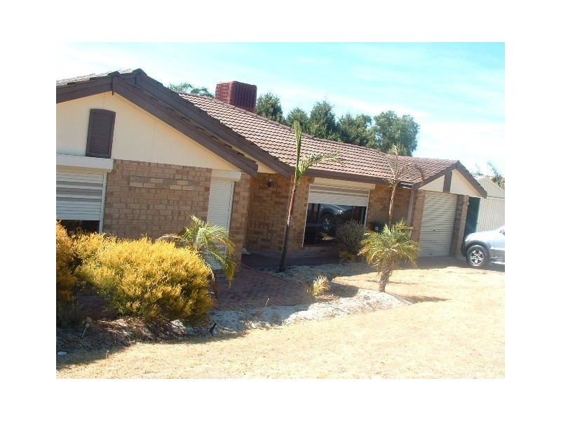 28 Azelia Street, Alexander Heights WA 6064