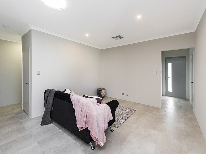 58A Redcliffe Avenue, Balga WA 6061