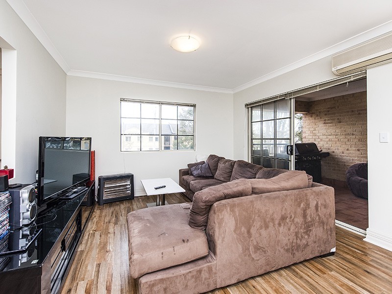 20/2 Plaistow Street, Joondalup WA 6027