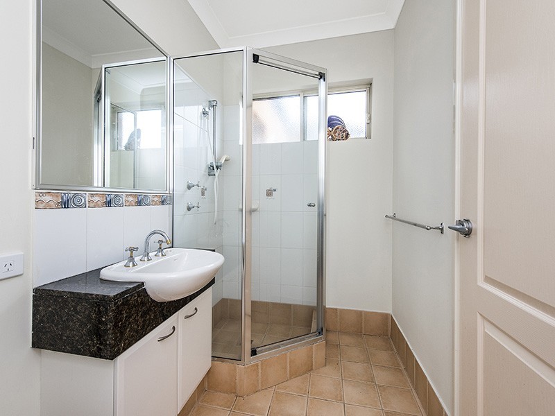 20/2 Plaistow Street, Joondalup WA 6027