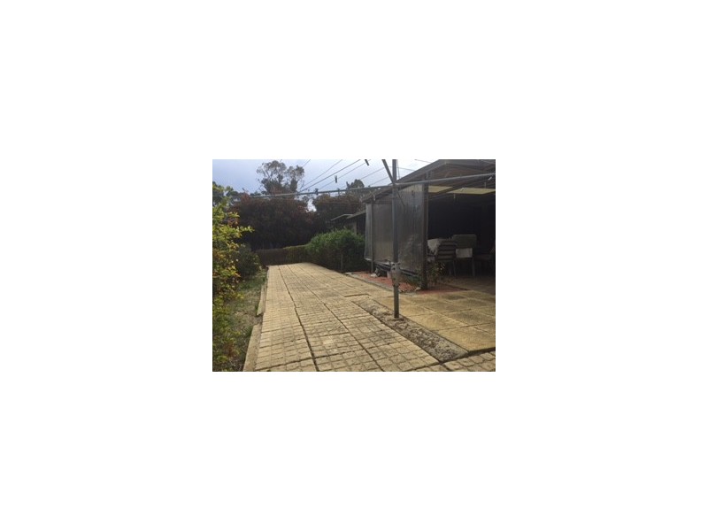 12 Bardsley Avenue, Girrawheen WA 6064