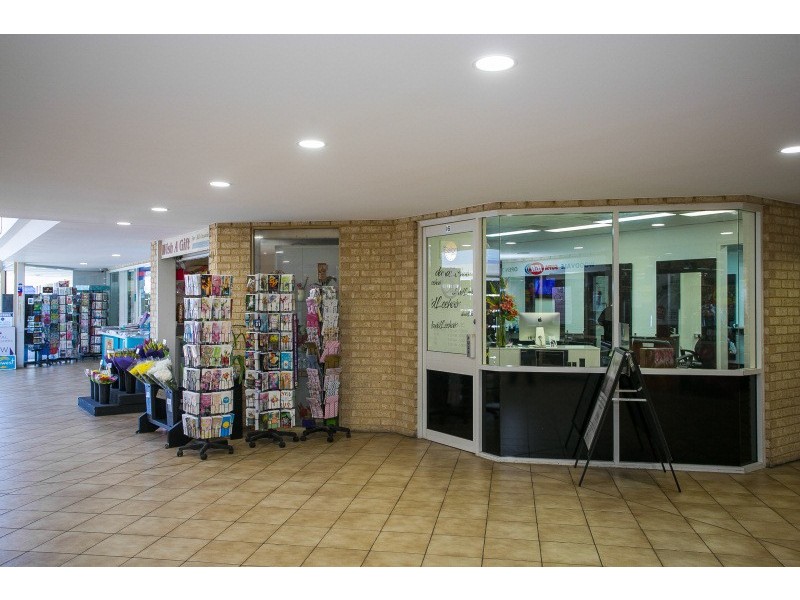 16/153 Trappers Drive, Woodvale WA 6026