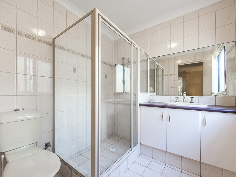 5 Terrigal Pass, Tapping WA 6065