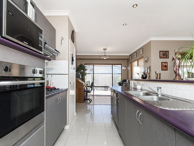 5 Terrigal Pass, Tapping WA 6065