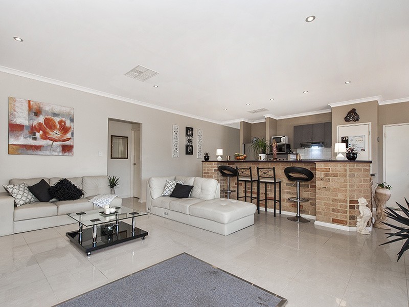 5 Terrigal Pass, Tapping WA 6065