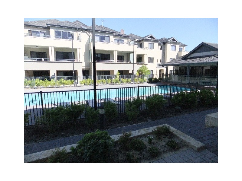 67/12 Citadel Way, Currambine WA 6028