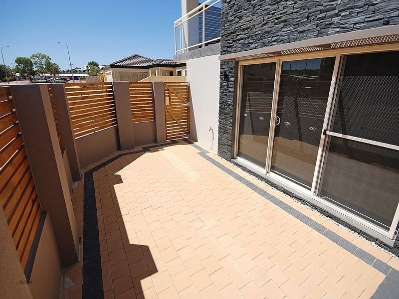 2/36 Currambine Boulevard, Joondalup WA 6027