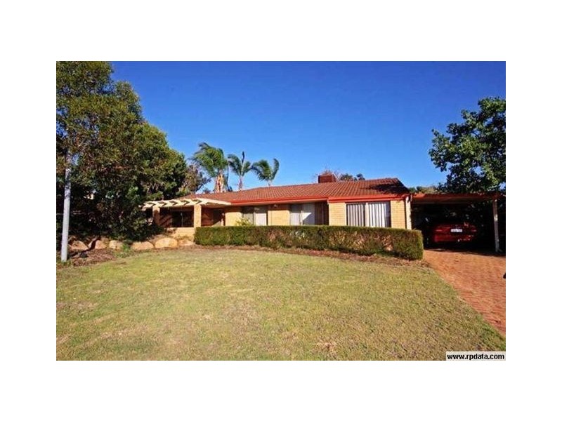 14 Gallop Close, Heathridge WA 6027