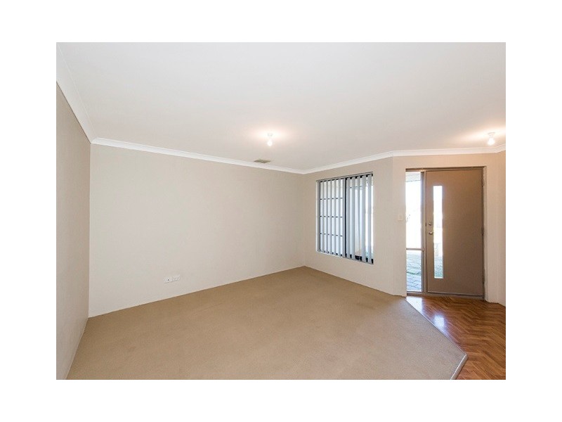 12 Dirleton Loop, Butler WA 6036