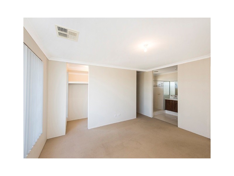 12 Dirleton Loop, Butler WA 6036