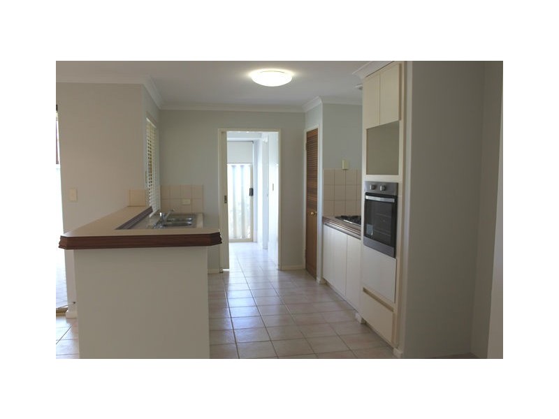 42 Glendevon Turn, Kinross WA 6028