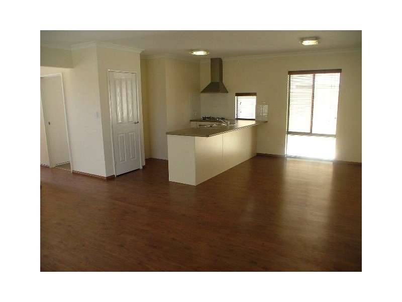 24A  Susan Road, Madeley WA 6065