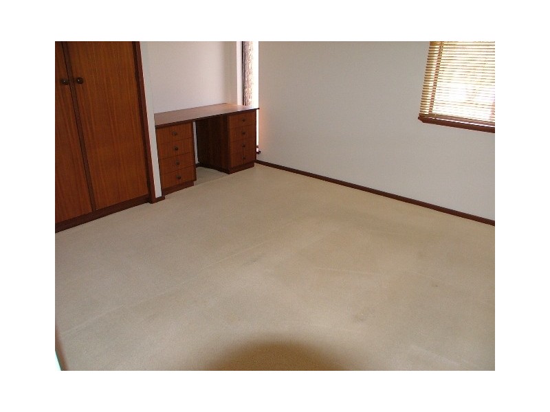 8 Livingstone Way, Padbury WA 6025