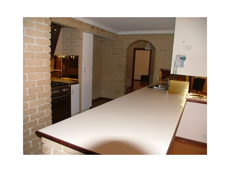 8 Livingstone Way, Padbury WA 6025