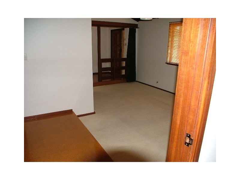 8 Livingstone Way, Padbury WA 6025