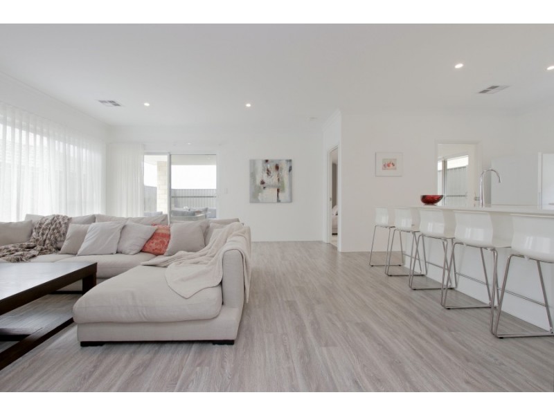 20 Antina Road, Banksia Grove WA 6031