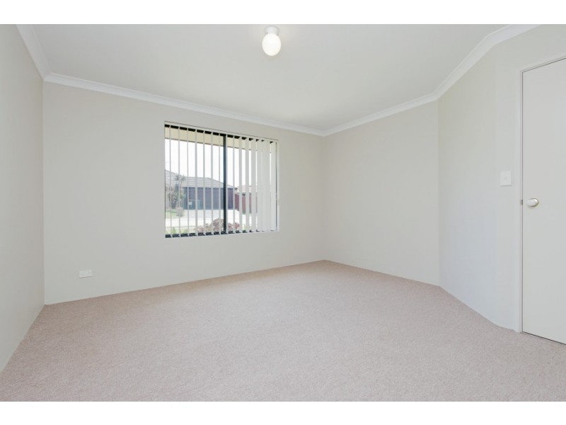 11 Charnley Link, Wanneroo WA 6065