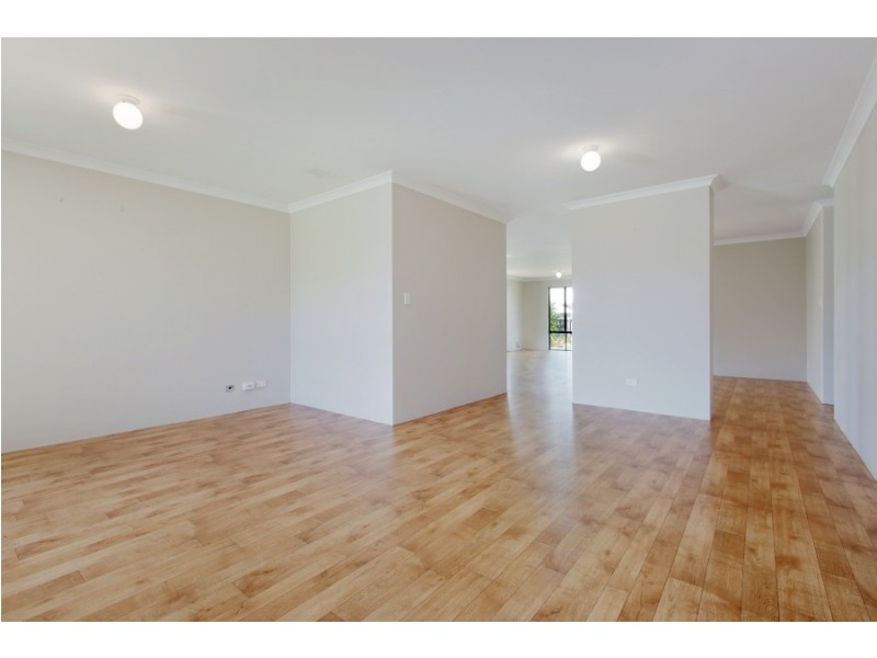 11 Charnley Link, Wanneroo WA 6065