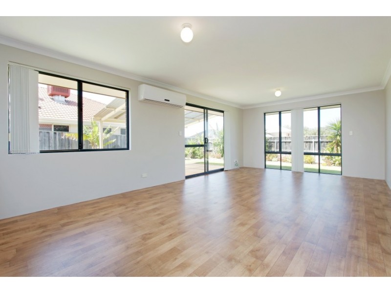 11 Charnley Link, Wanneroo WA 6065