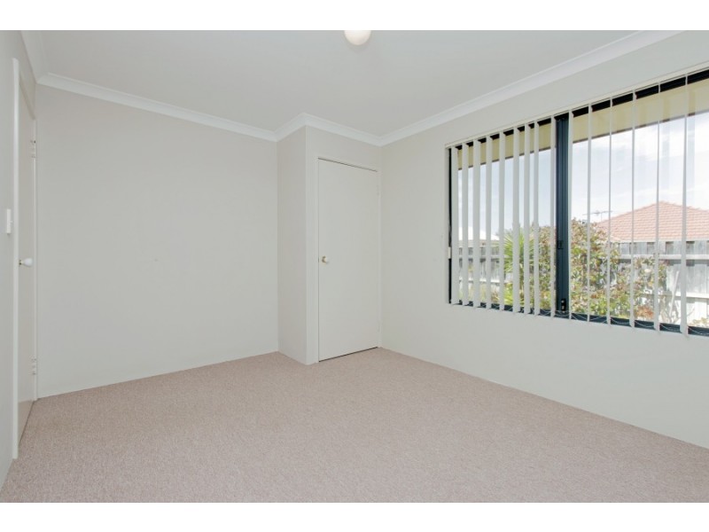 11 Charnley Link, Wanneroo WA 6065