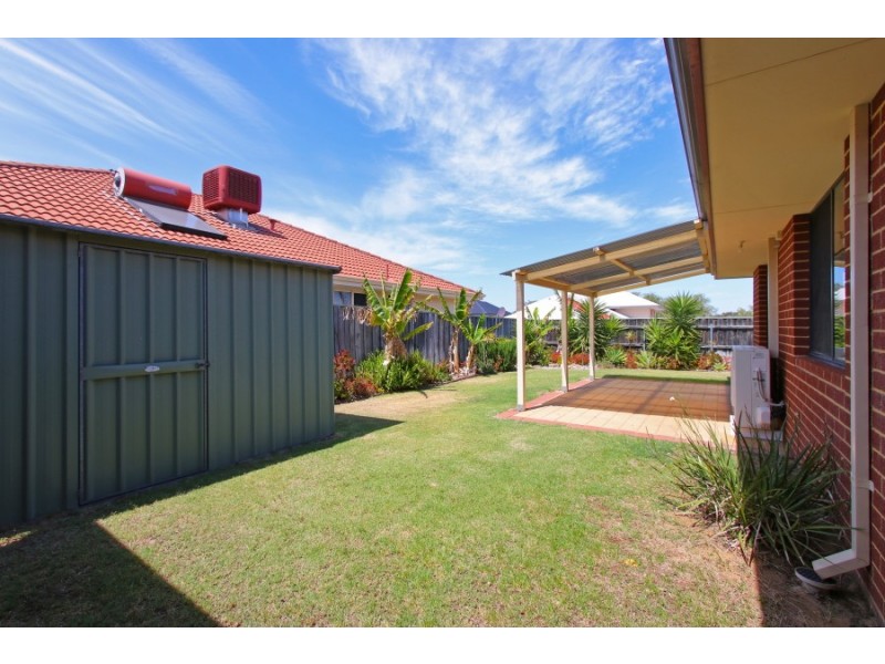 11 Charnley Link, Wanneroo WA 6065