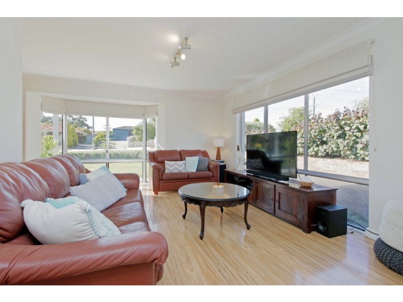 14 Kundilli Way, Wanneroo WA 6065