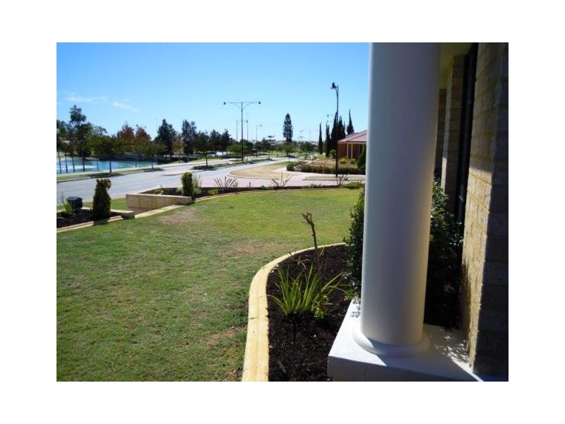 38 Kingsbridge Boulevard, Butler WA 6036