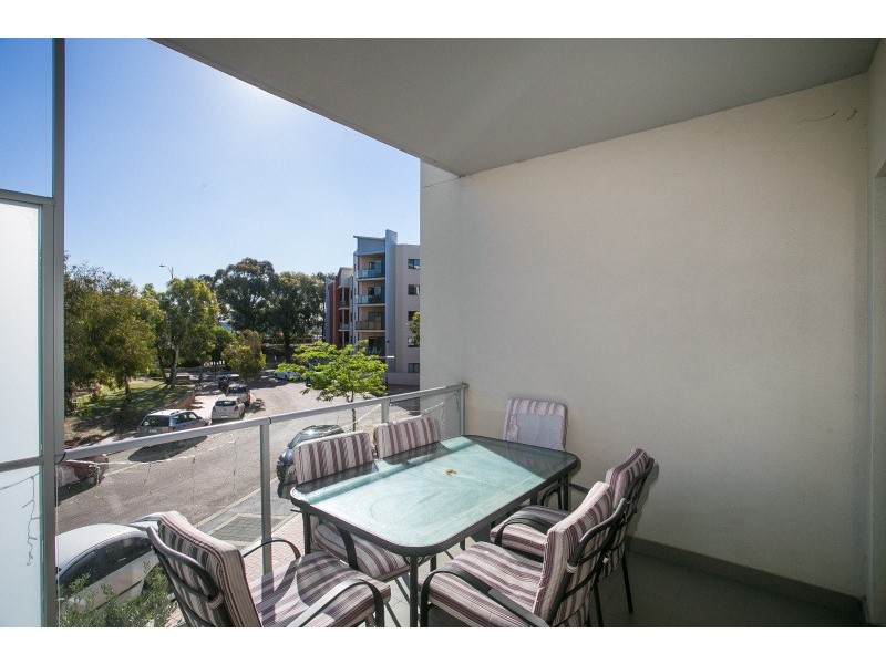 52/6 Walsh Loop, Joondalup WA 6027