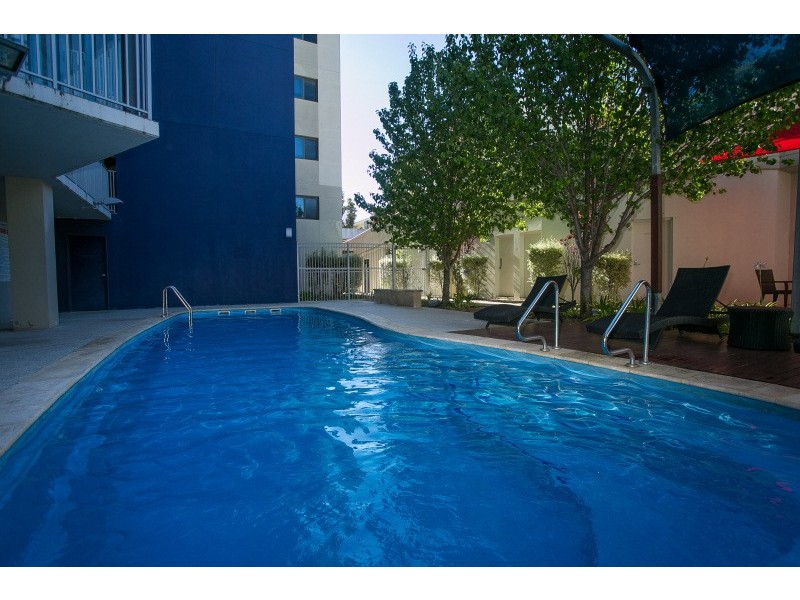 52/6 Walsh Loop, Joondalup WA 6027