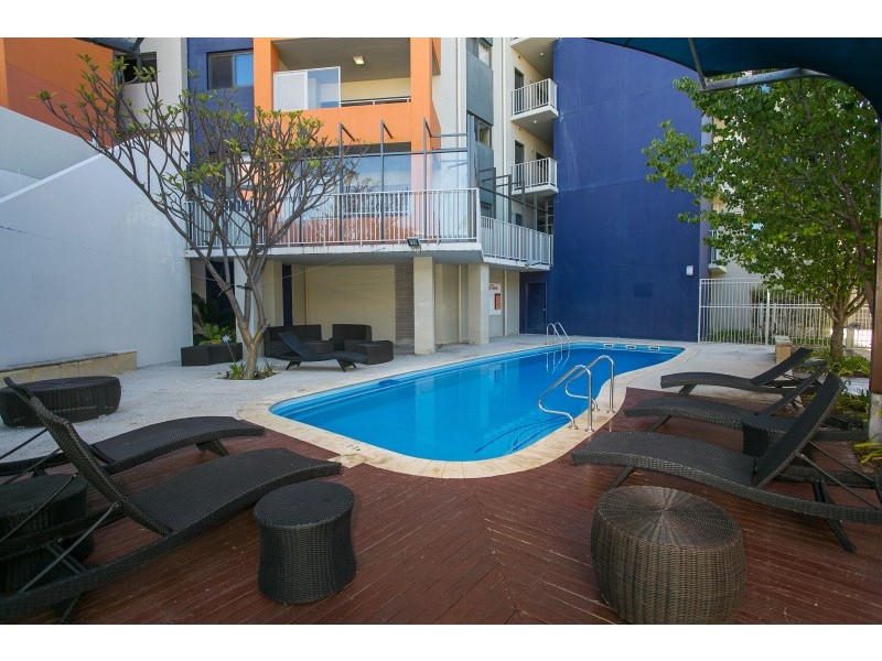 52/6 Walsh Loop, Joondalup WA 6027