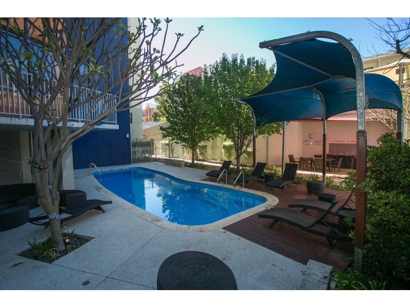 52/6 Walsh Loop, Joondalup WA 6027