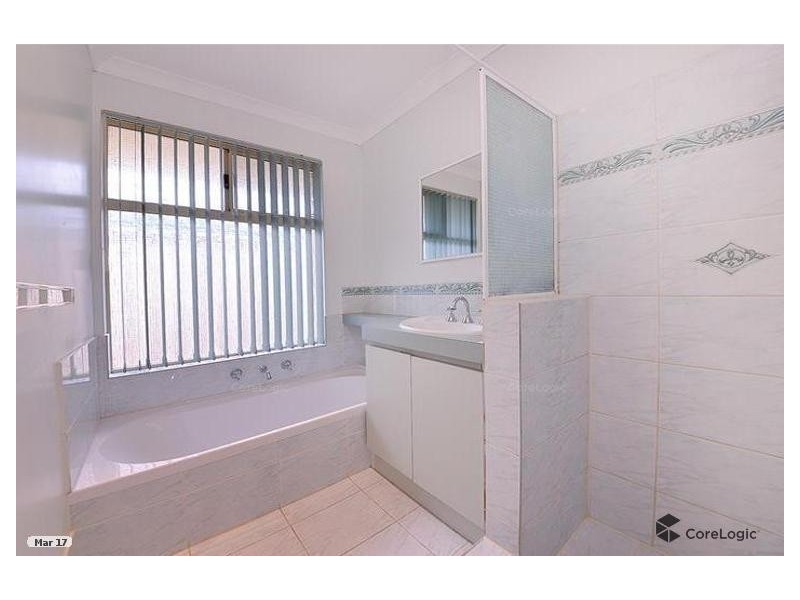 24 Little Green Gardens, Quinns Rocks WA 6030