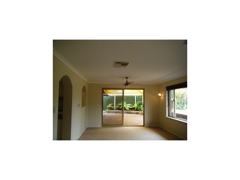 15 Leichhardt Avenue, Padbury WA 6025