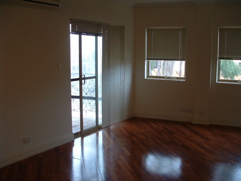 20/38 Grand Boulevard, Joondalup WA 6027