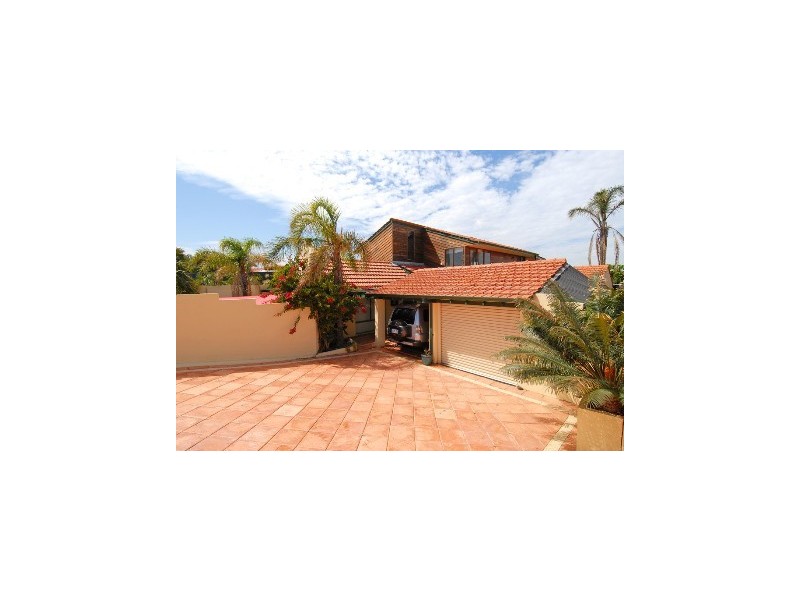 26 Charsley Crescent, Marmion WA 6020