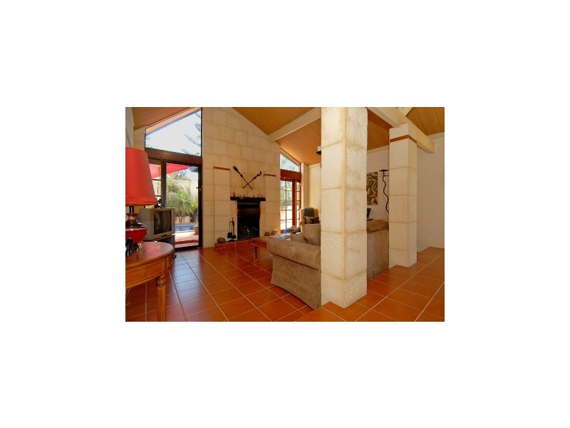 26 Charsley Crescent, Marmion WA 6020