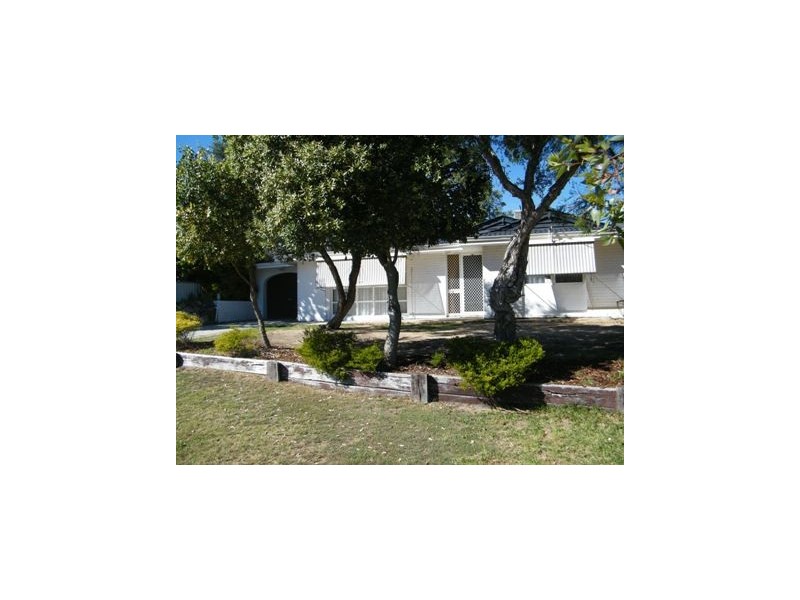 4 Wanill   Place, Wanneroo WA 6065