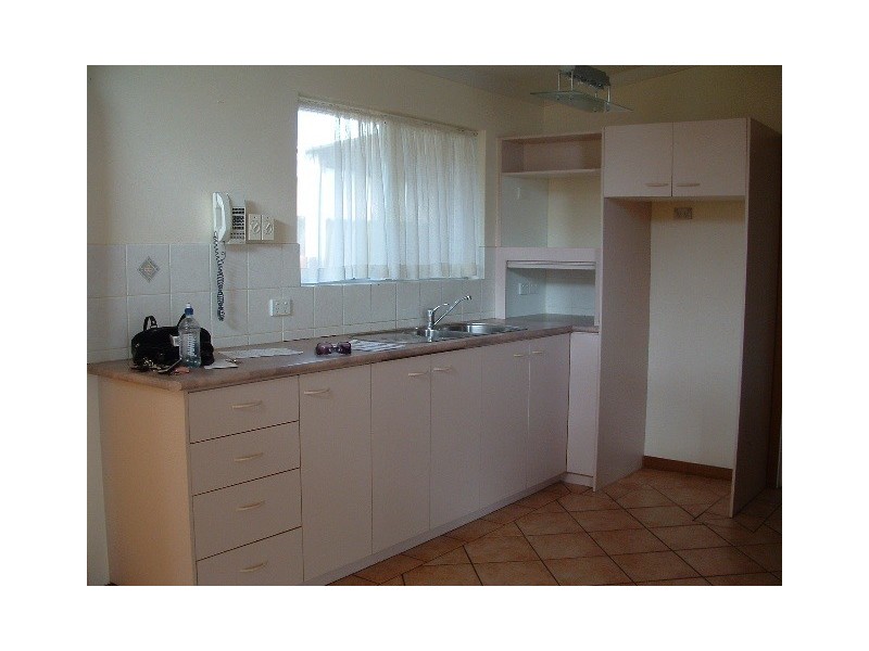 7 Glover Place, Dianella WA 6059