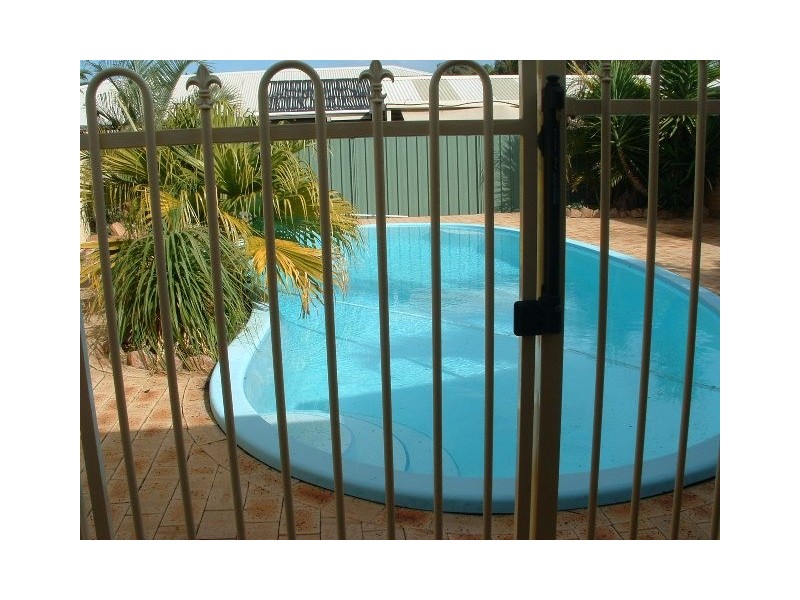 7 Glover Place, Dianella WA 6059