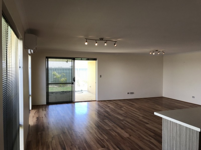 54 Farnham Pass, Alkimos WA 6038