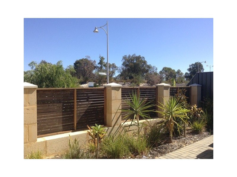 18 Woolly Road, Banksia Grove WA 6031
