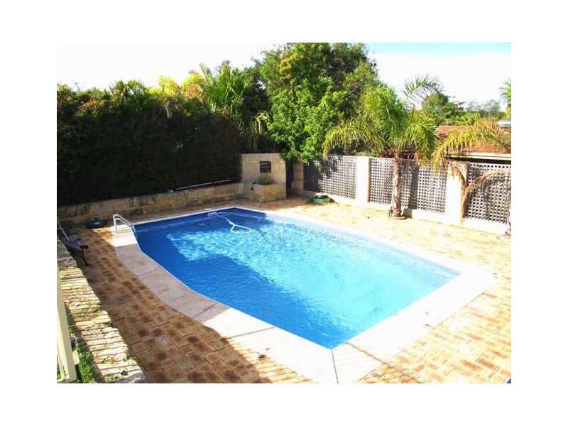 15 Linear Avenue, Mullaloo WA 6027