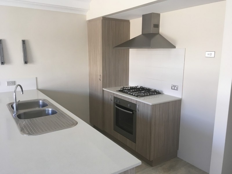 60 Bauer Circle, Banksia Grove WA 6031