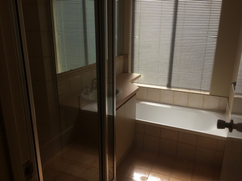 25 Waldburg Drive, Tapping WA 6065