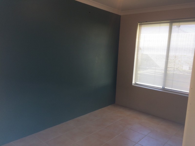 25 Waldburg Drive, Tapping WA 6065