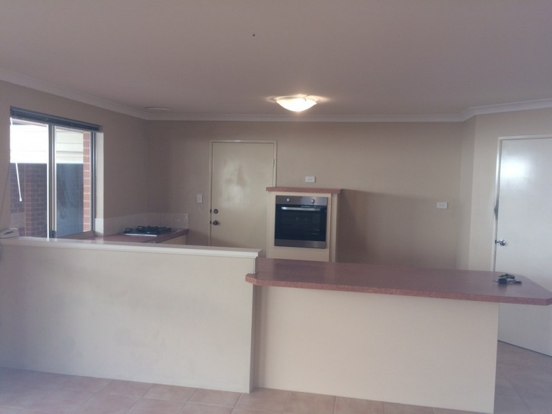 25 Waldburg Drive, Tapping WA 6065