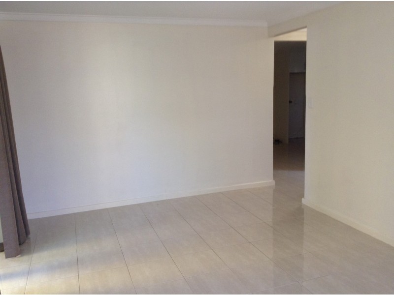 1/15 Kerry Street, Dianella WA 6059